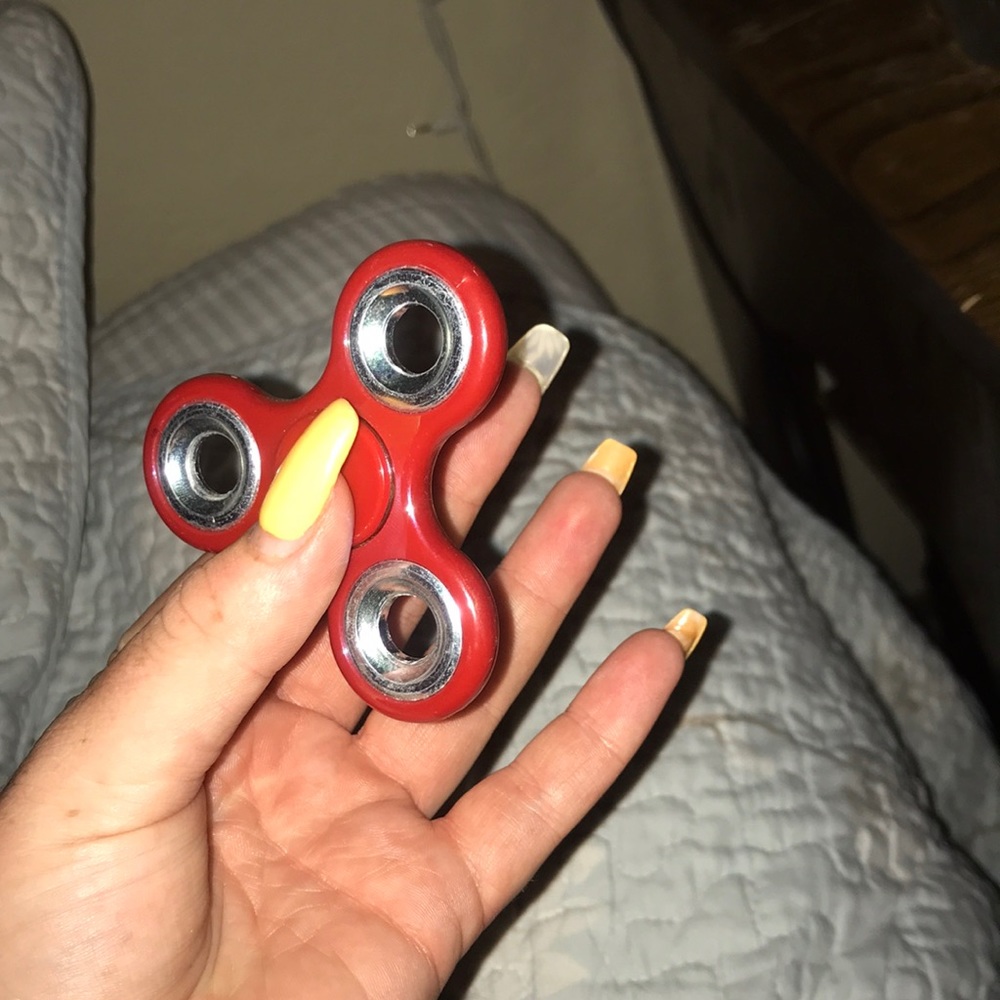 Fidget spinner